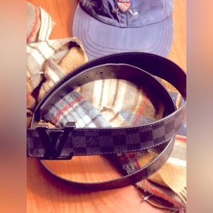 LOUIE VUITTON DESIGNER BELT *AUTHENTIC*